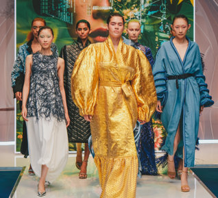 Source Fashion